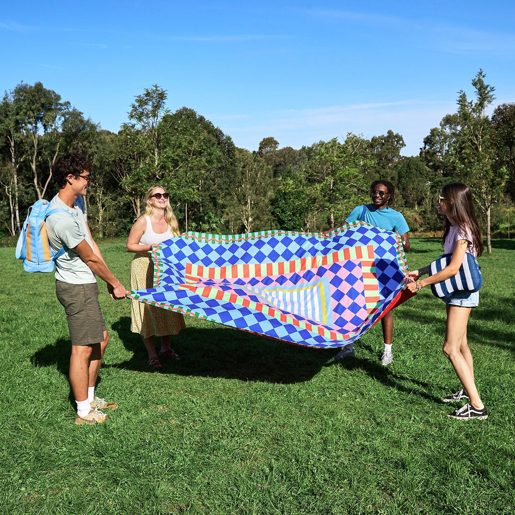 dock and bay picnic blanket