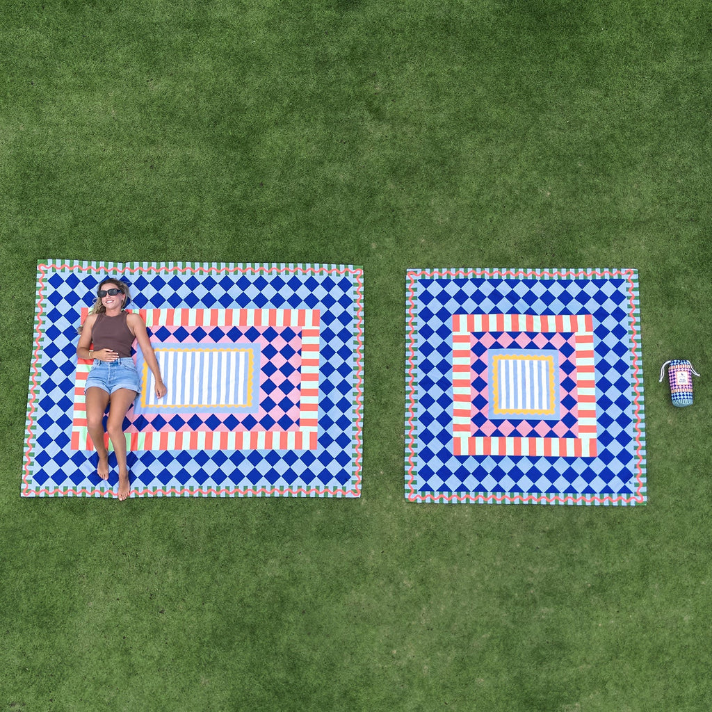 dock and bay picnic blanket