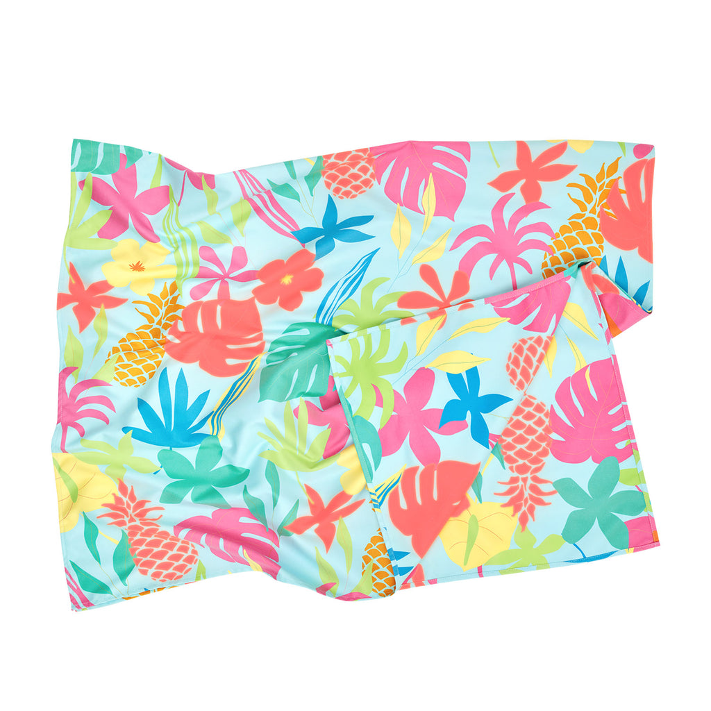 dock and bay towels beach