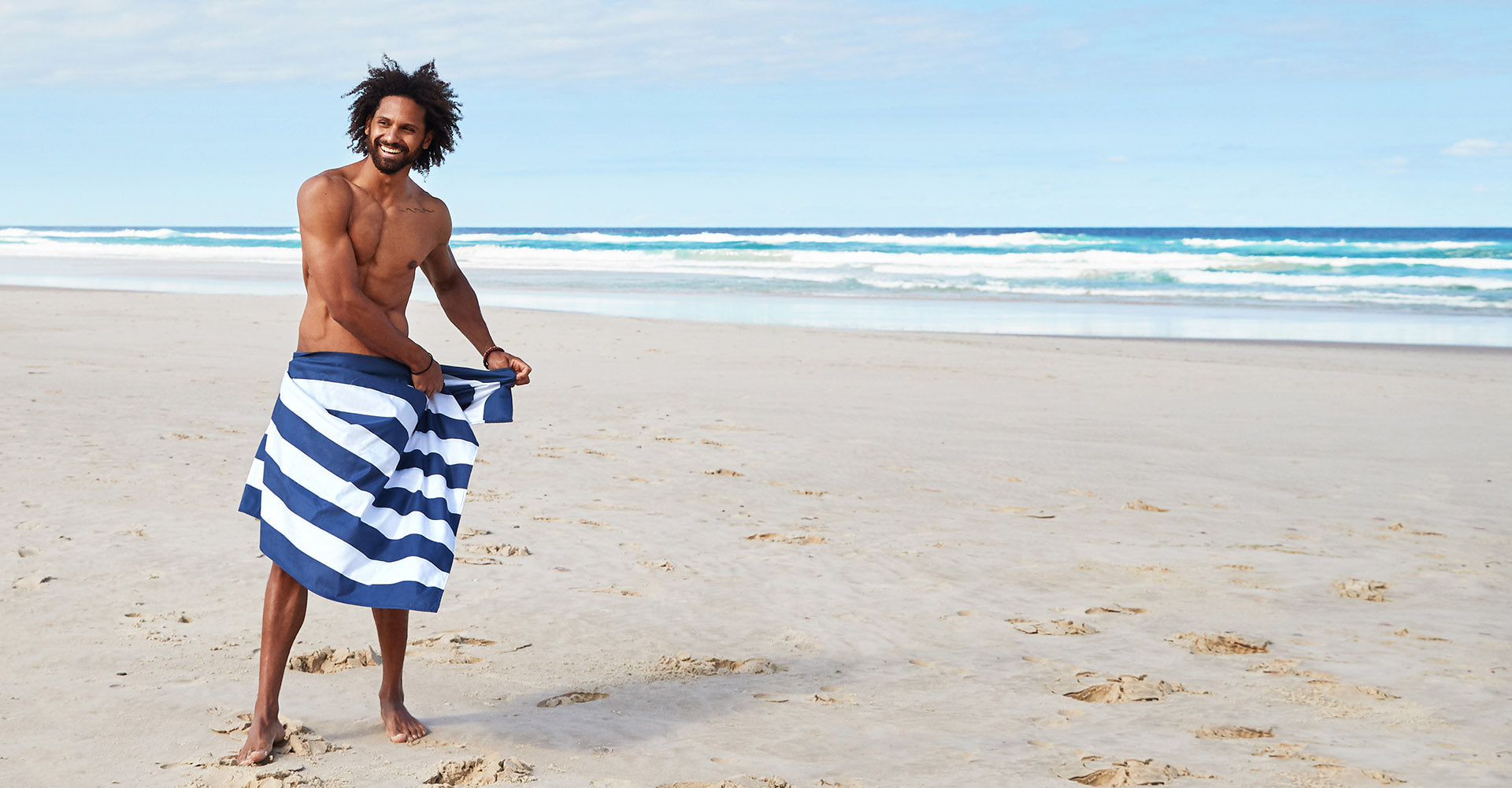 Dock & Bay Quick Dry Towel - Whitsunday Blue